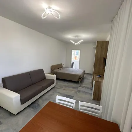 Infinity Con Parcheggio Lägenhetshotell