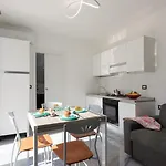 Infinity Con Parcheggio Порто-Чезарео