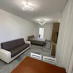Infinity Con Parcheggio Апарт-отель