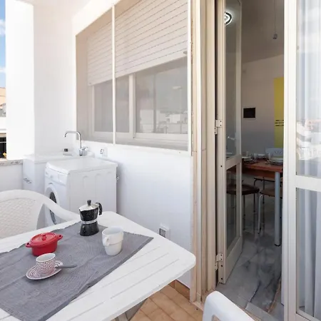 Infinity Con Parcheggio Aparthotel *