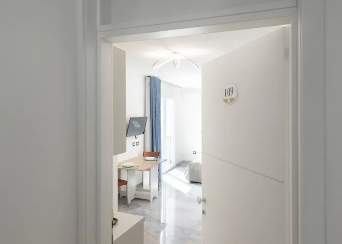 Aparthotel Infinity Con Parcheggio 4*